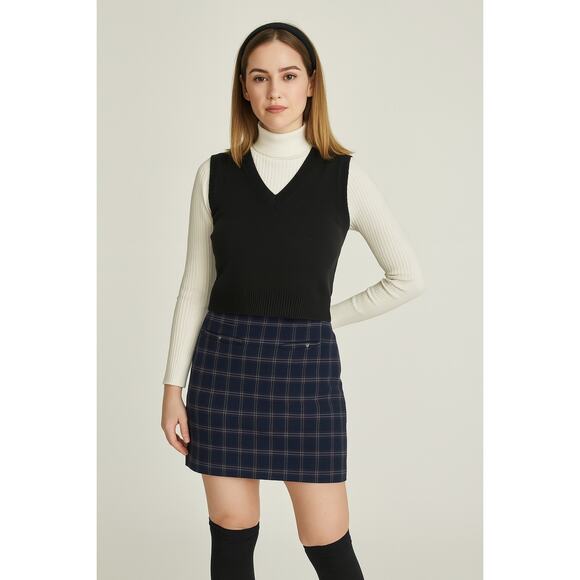 Banana Republic Plaid Mini Skirt Short Straight Dark Academia Preppy Size 10 - Picture 1 of 8